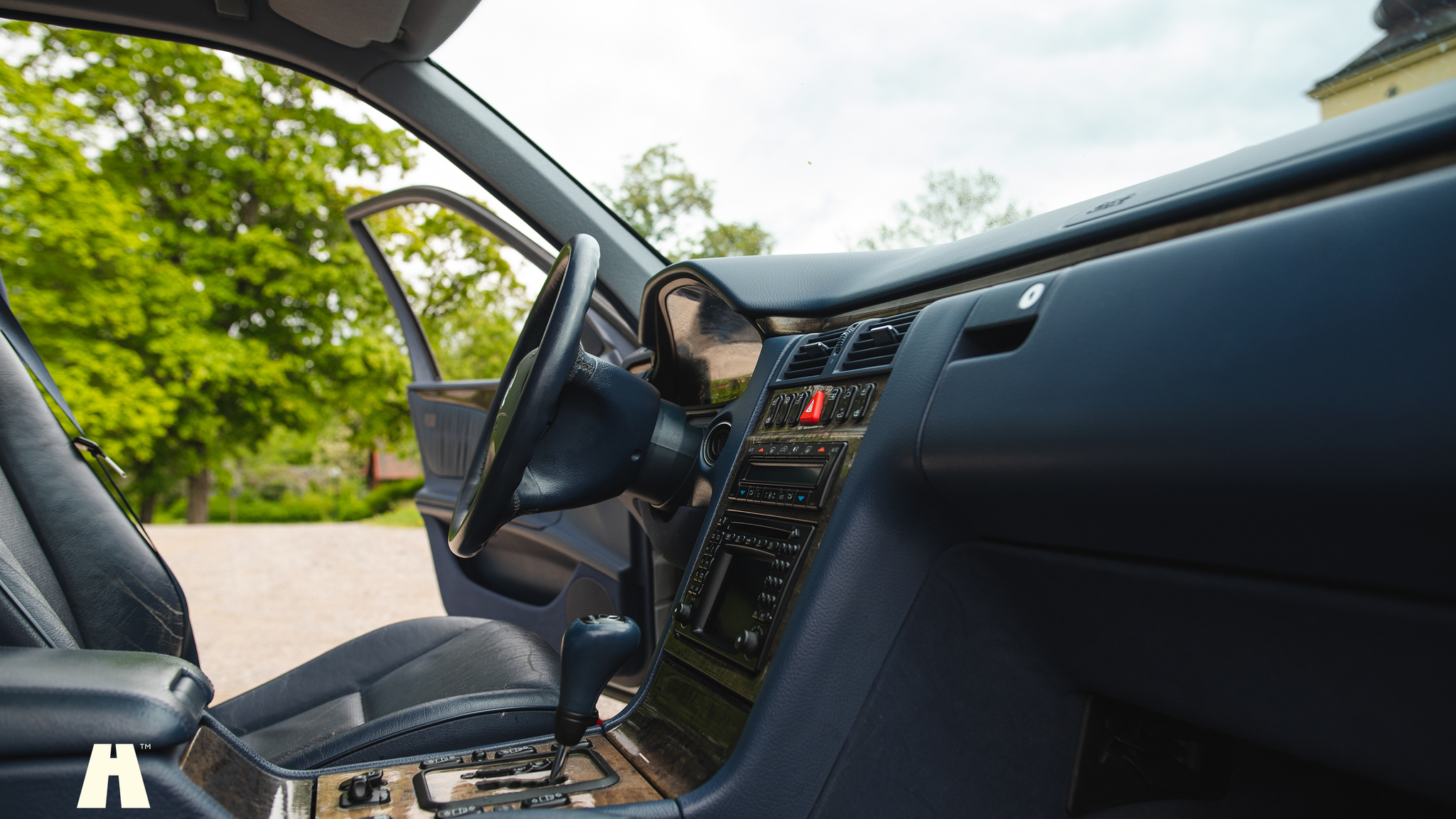 Interiörbild 2000 Mercedes E430