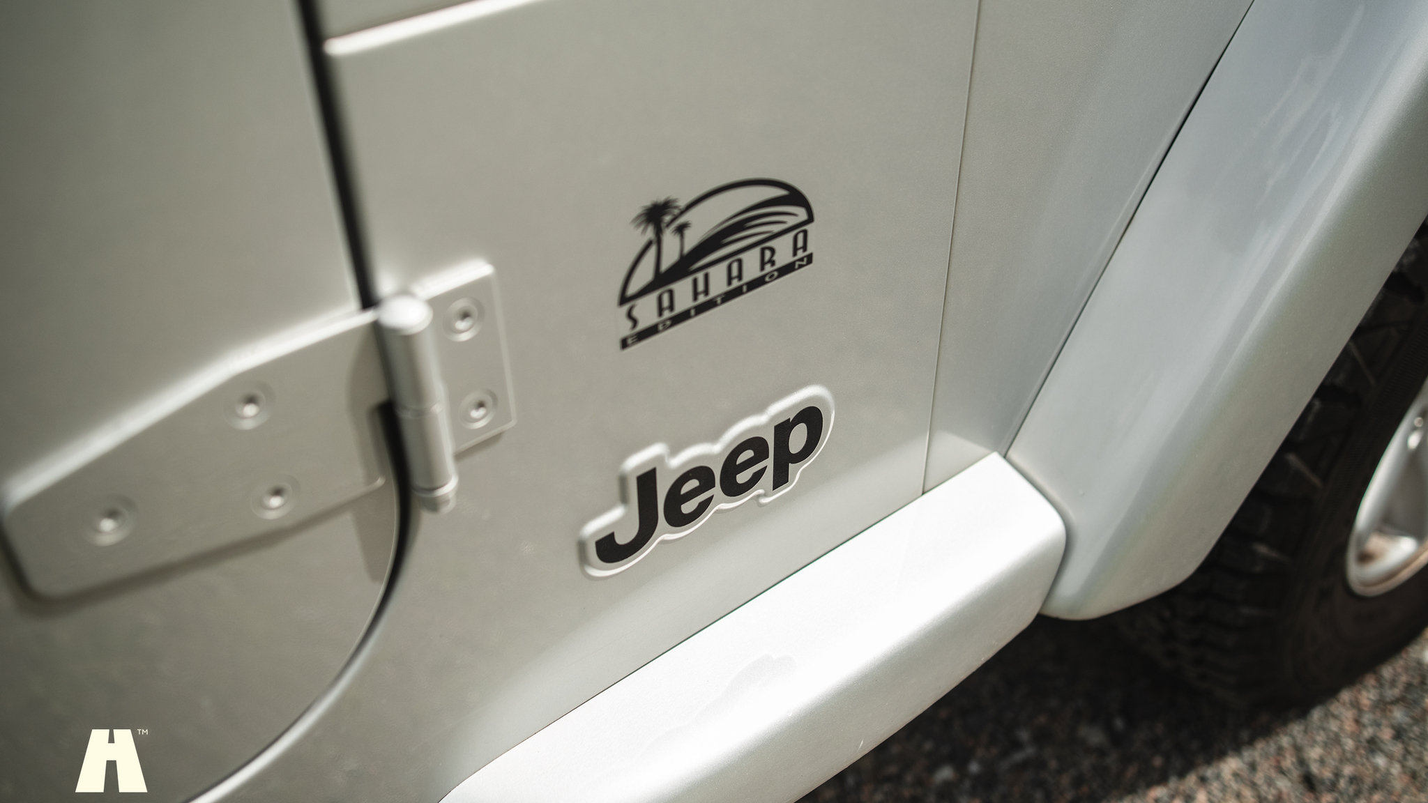 Exteriörbild på 2006 Jeep Wrangler 4.0L Sahara 