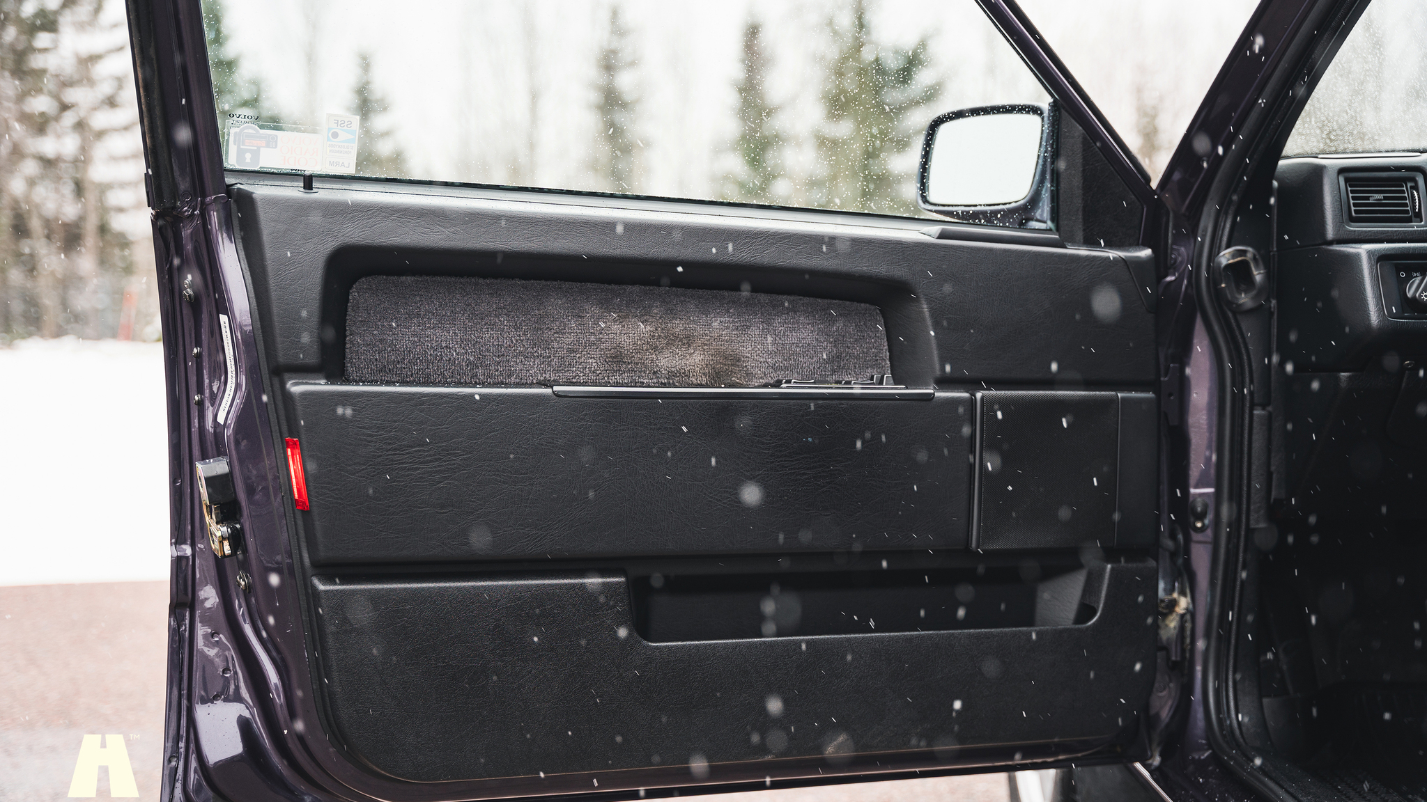 Interior image of 1995 Volvo 940 SE