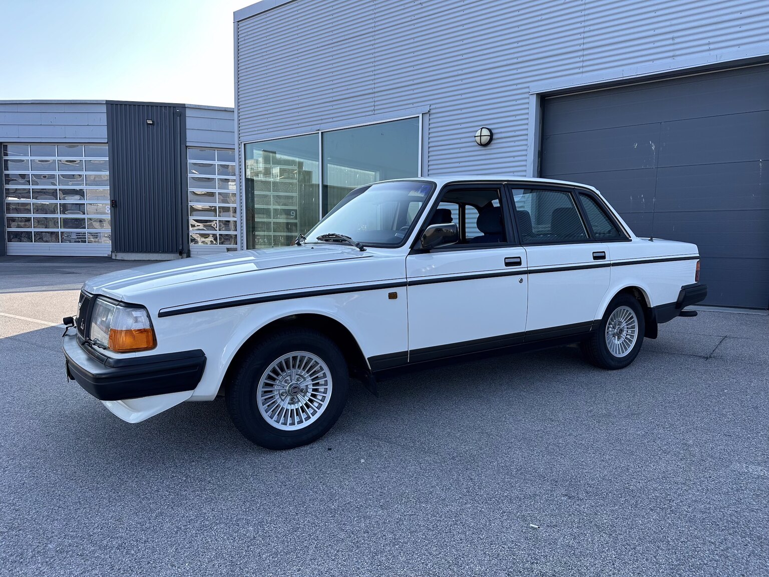 Aussenfoto 1991 Volvo 240 GLT