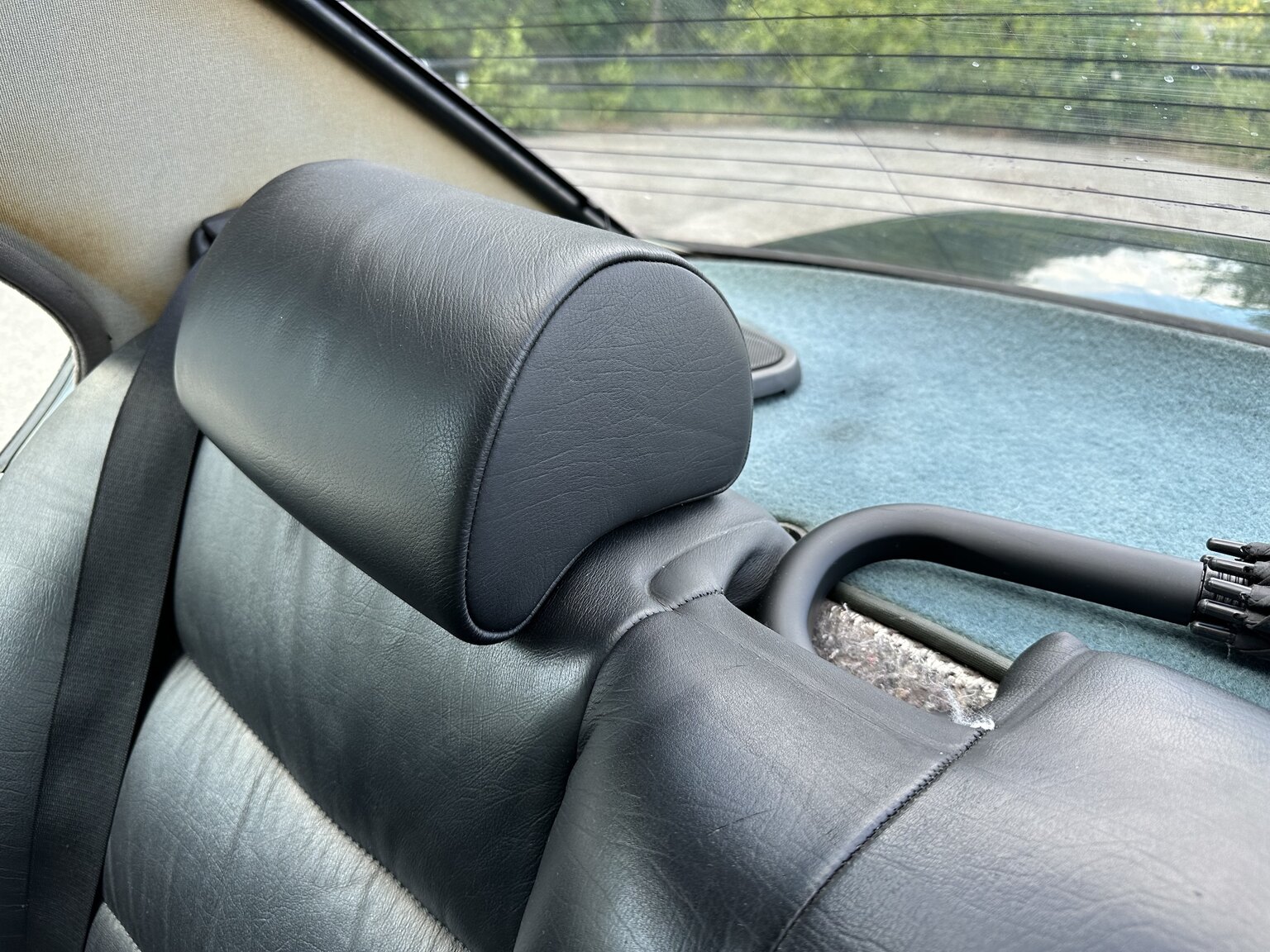 Interior image of 1985 BMW 525E