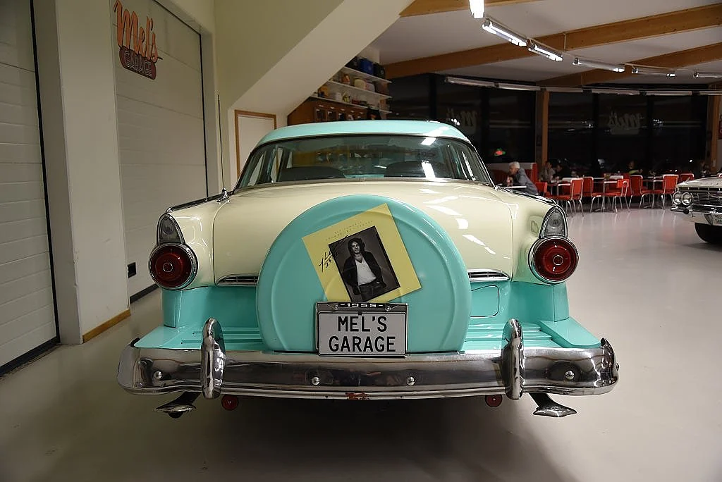 Bild von 1955 Ford Fairlane (7)