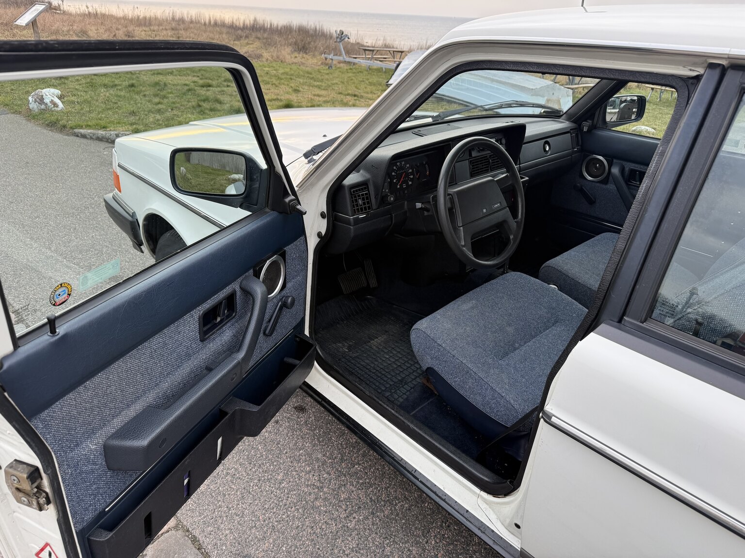 Interiörbild 1991 Volvo 240 GL Automat (1)