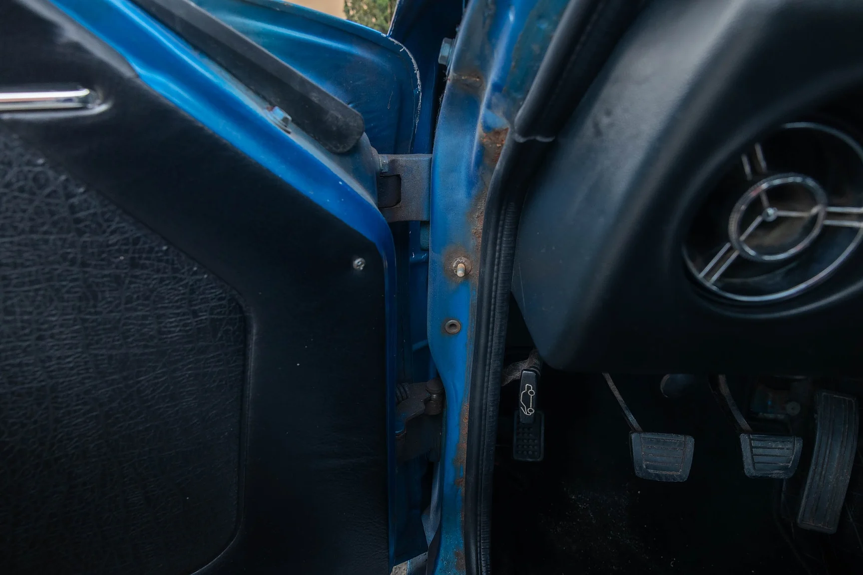 Innenraumfoto von 1973 Datsun 240Z Euro Spec (6)