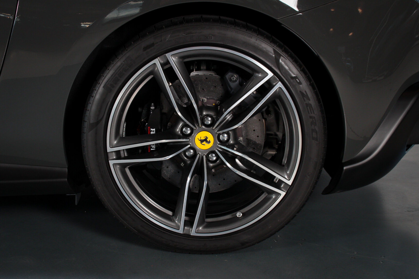 Exterior image of 2024 Ferrari Roma Spider