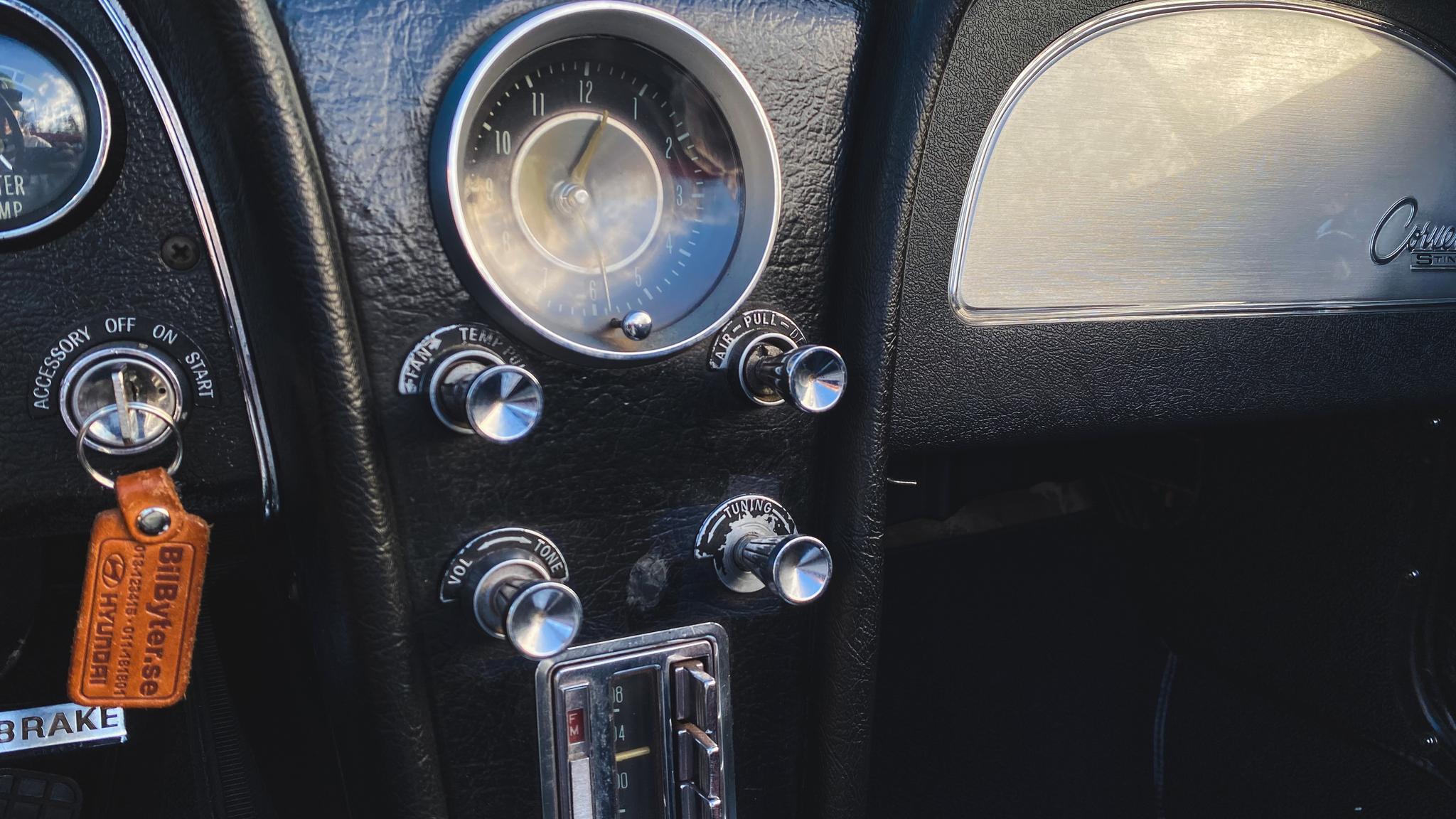 Innenraumfoto von 1963 Corvette C2 Stingray
