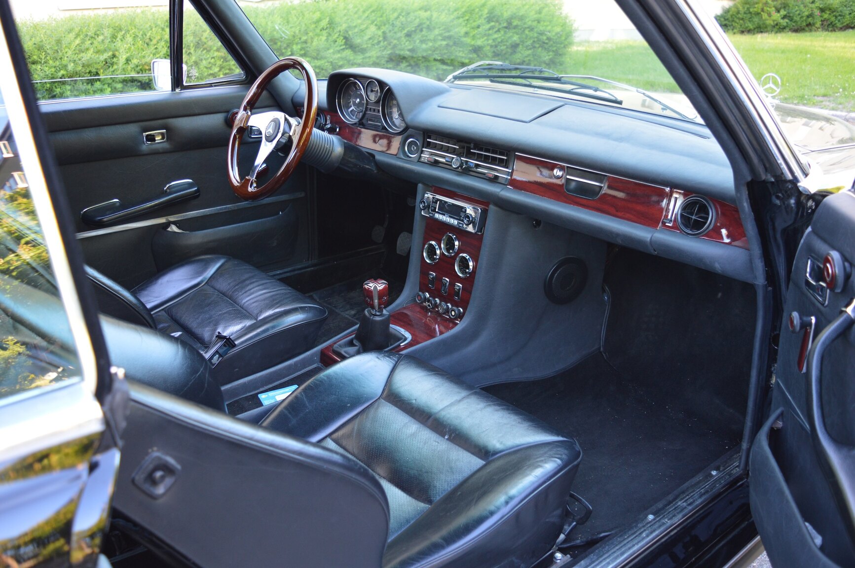Interiörbild 1969 Mercedes-Benz 250 C "Lorinser"