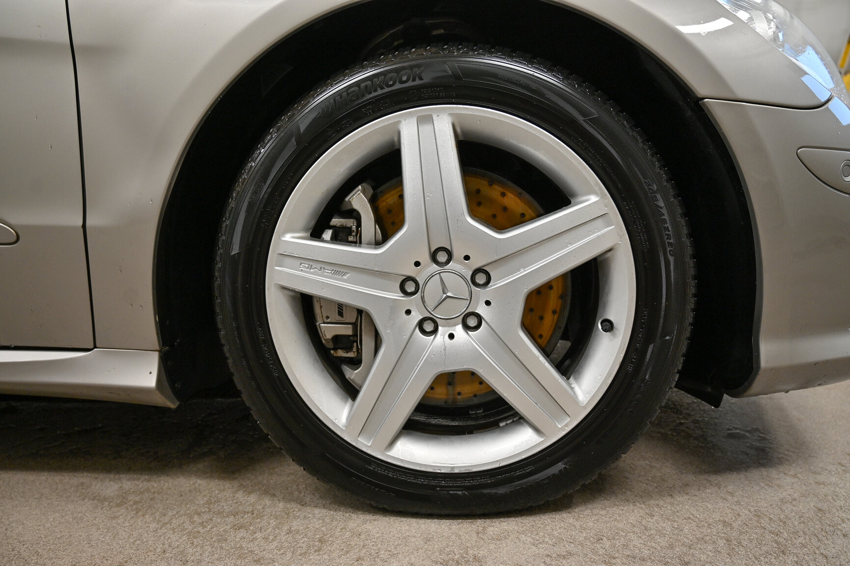 Aussenfoto 2006 Mercedes-Benz R 63 AMG