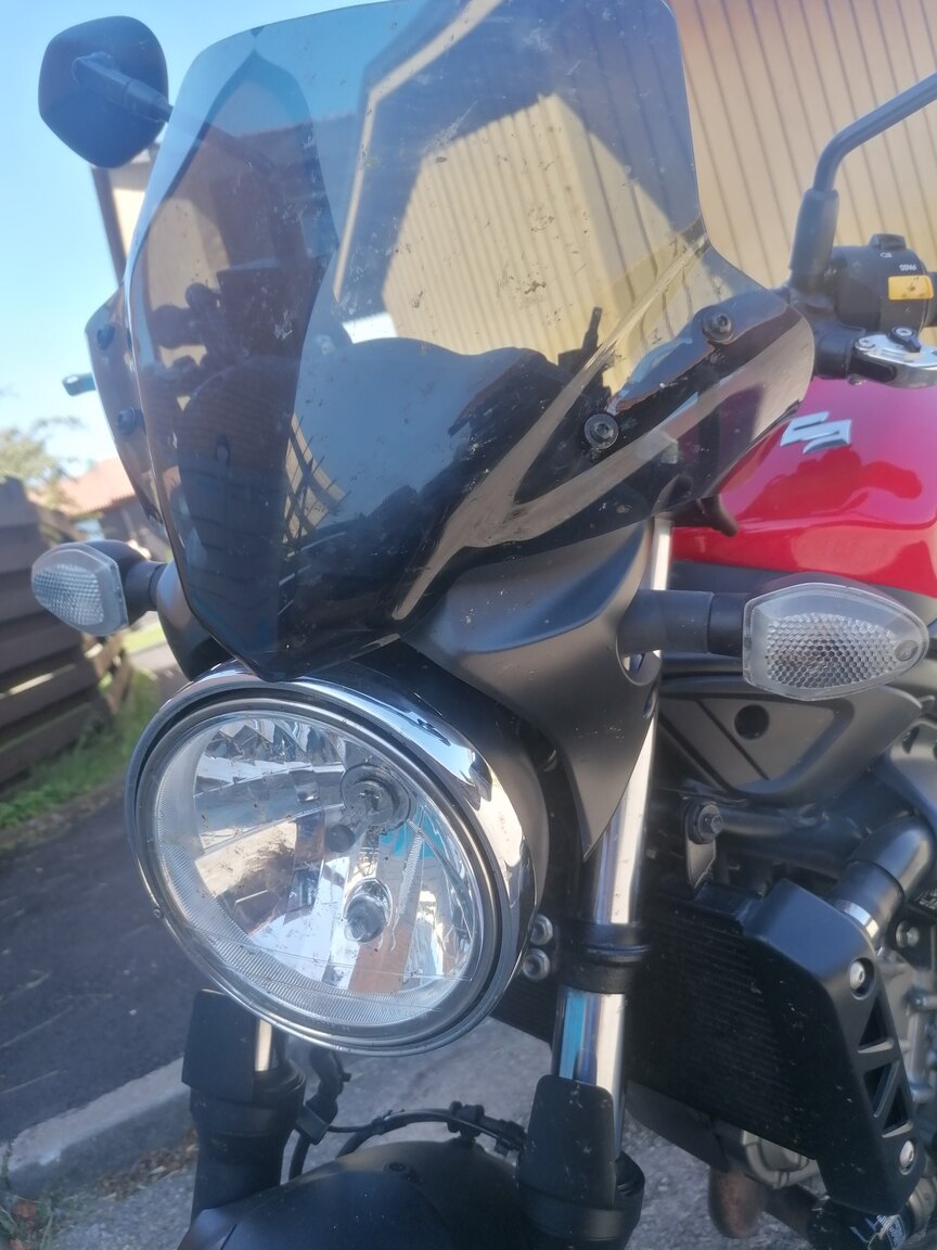Exterior image of 2017 Suzuki SV650