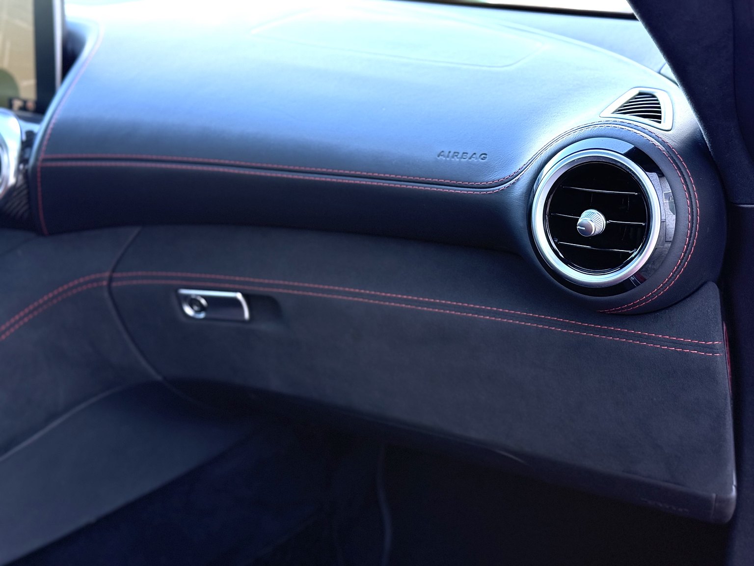 Interior image of 2015 Mercedes-AMG GT S