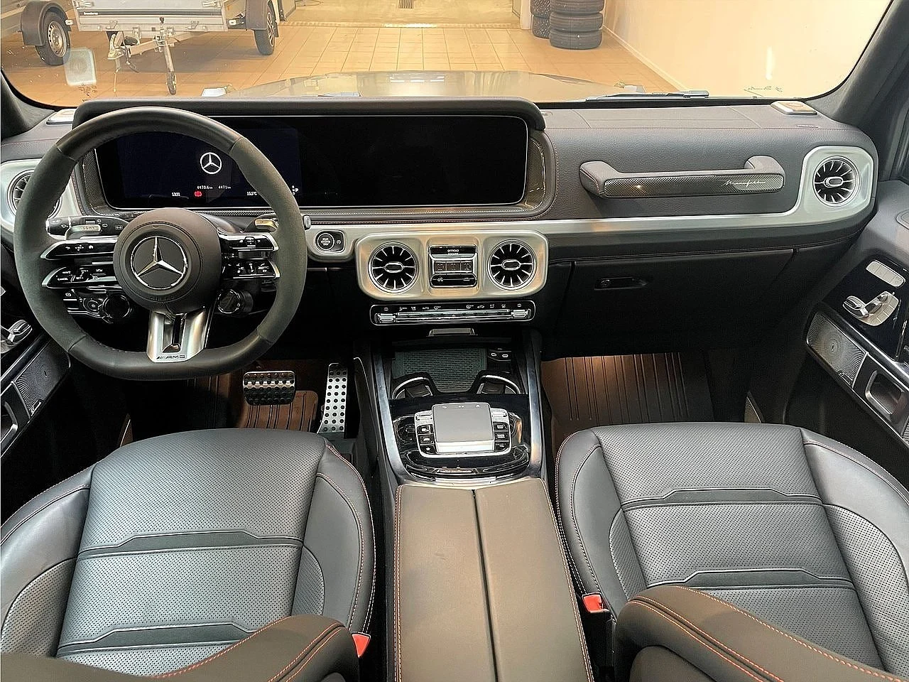 Bild von 2025 Mercedes-Benz G63 (12)