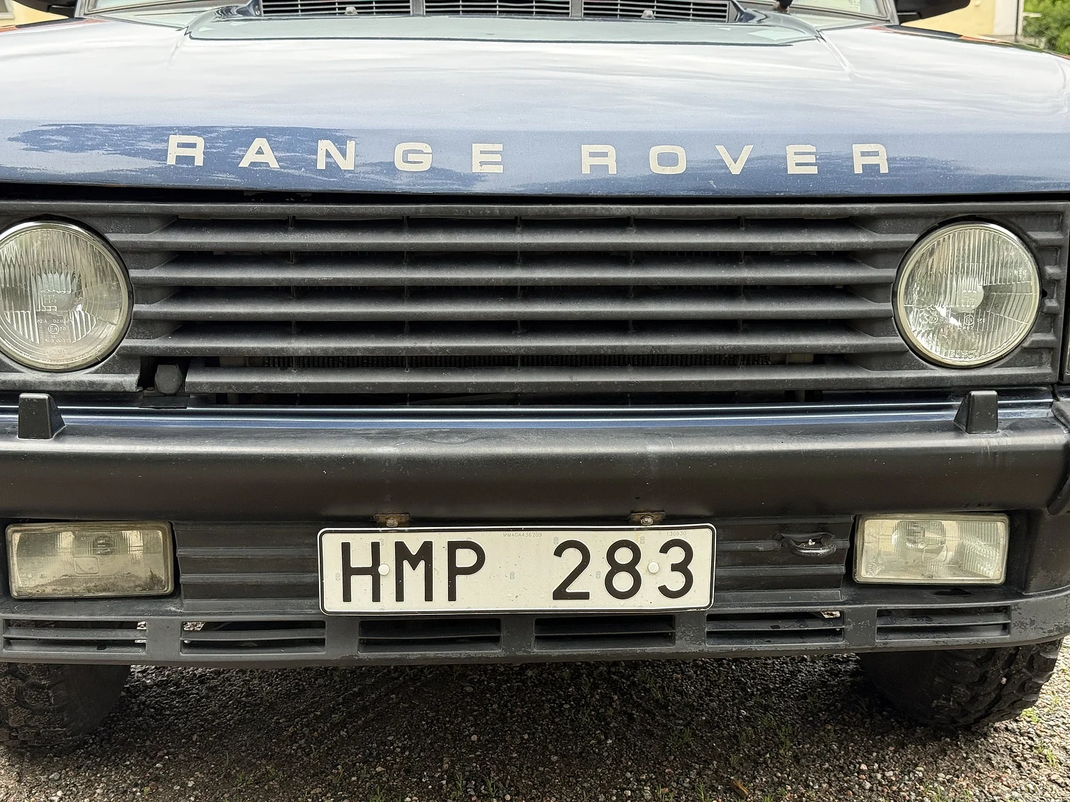 Exterior image of 1990 Range Rover Vogue SE 3.9 (51)