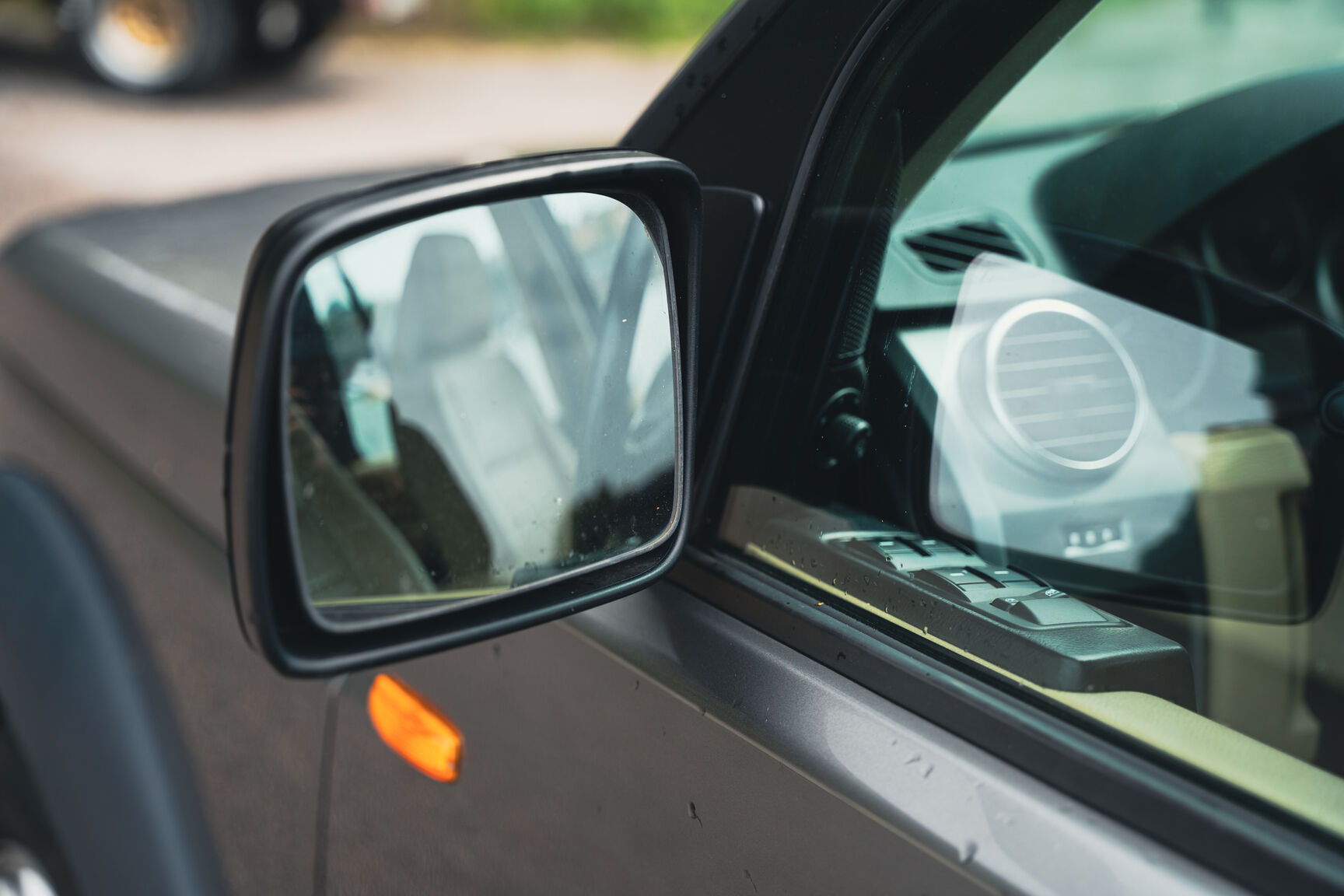 Exteriörbild på 2008 Land Rover Discovery TDV6 SE (39)