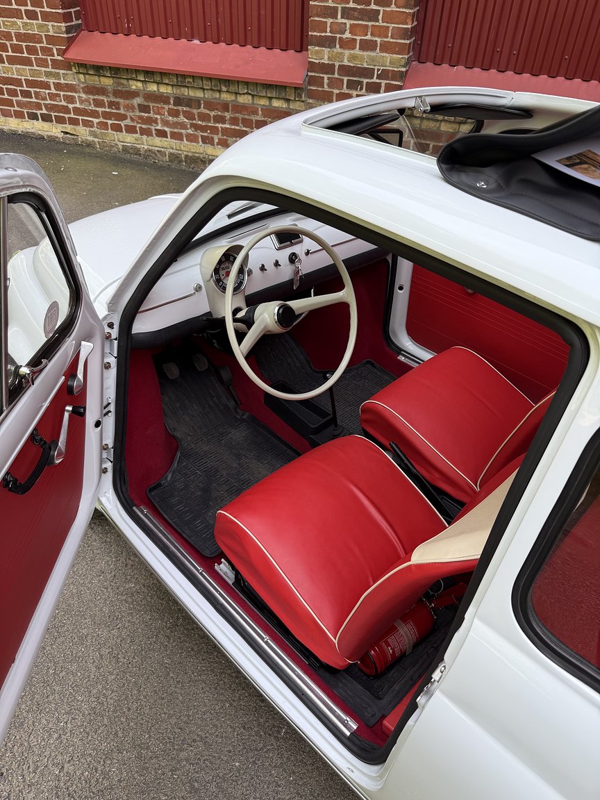 Interior image of 1965 Fiat 500F