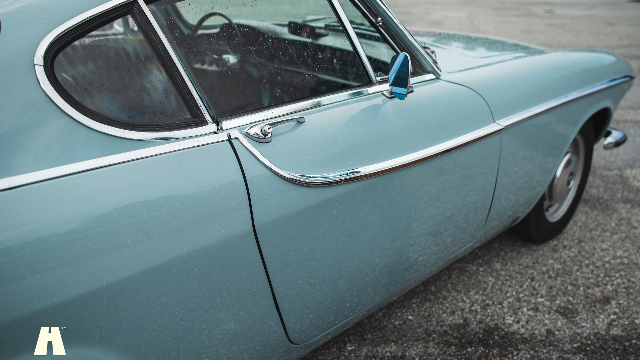 Exterior image of 1966 Volvo P1800 S (26)