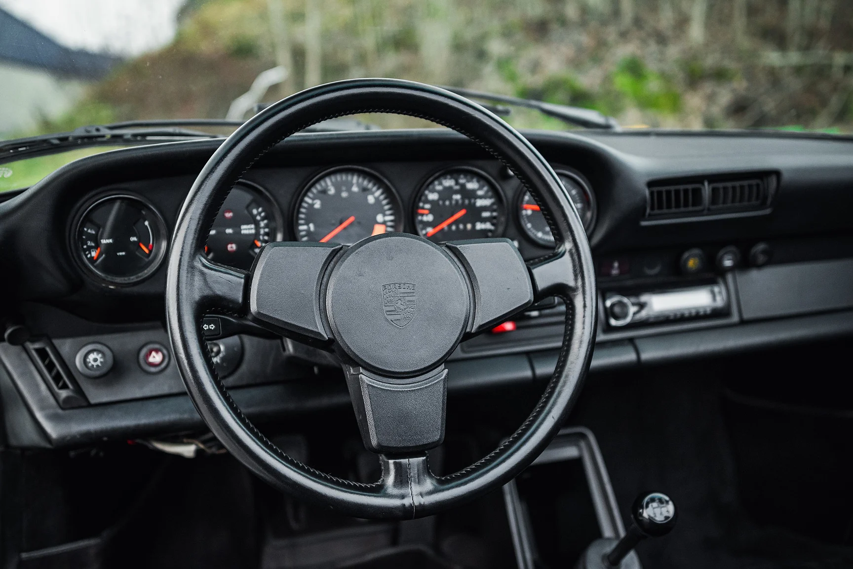 Innenraumfoto von 1983 Porsche 911 SC (22)