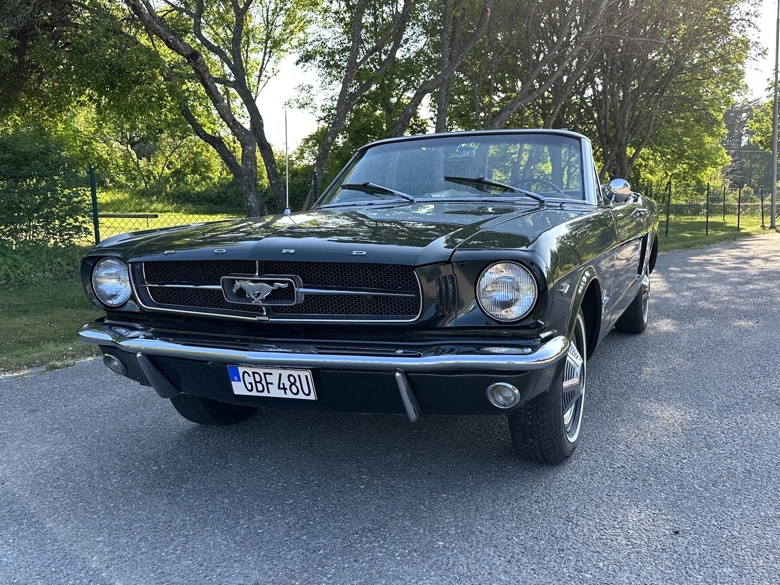 Exterior image of 1965 Ford Mustang 289 Cabriolet