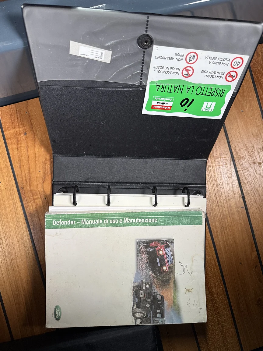 Dokumentation för 2000 Land Rover Defender 110 C (4)