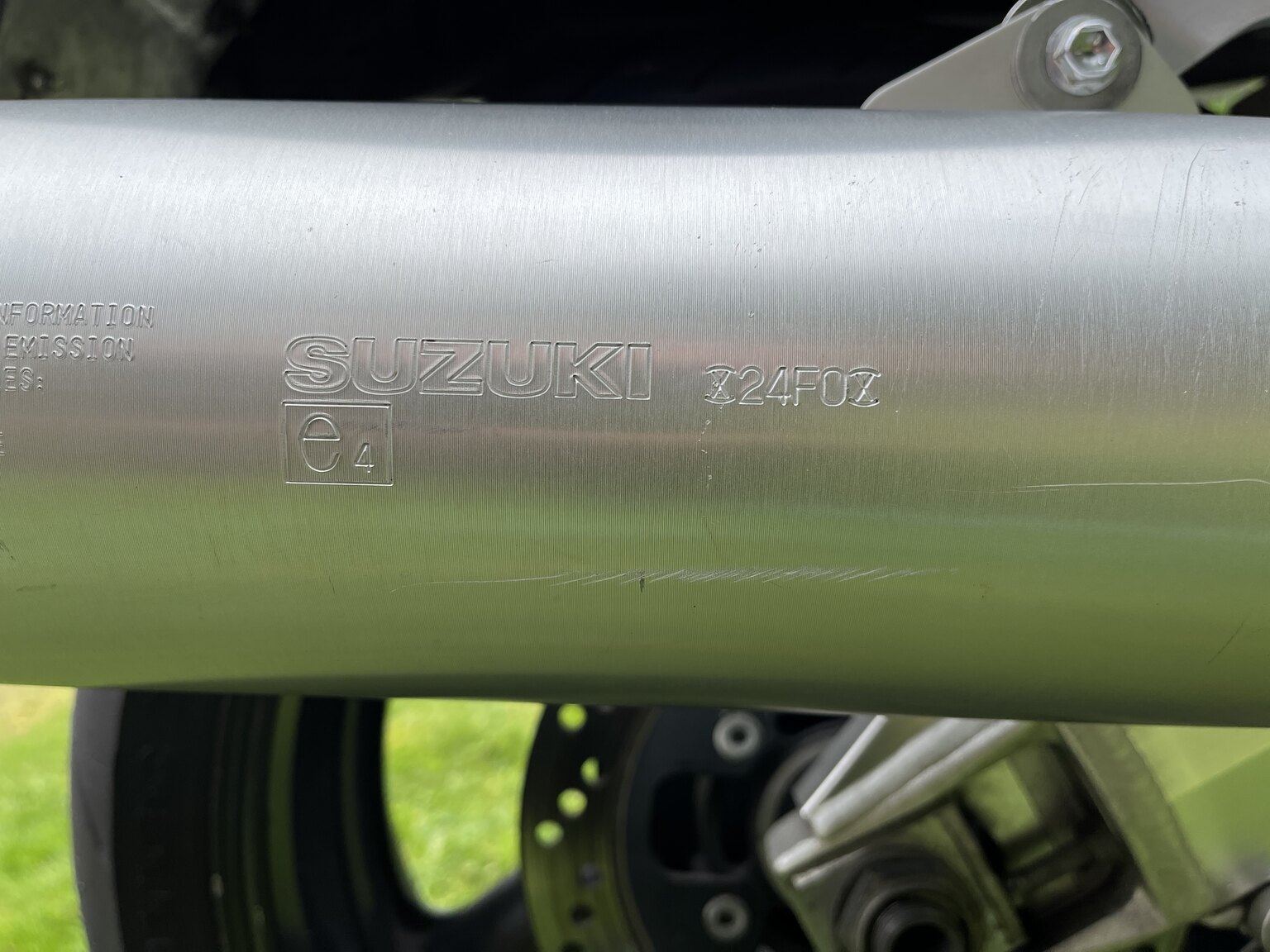 Exteriörbild på 1999 Suzuki GSX1300R Hayabusa