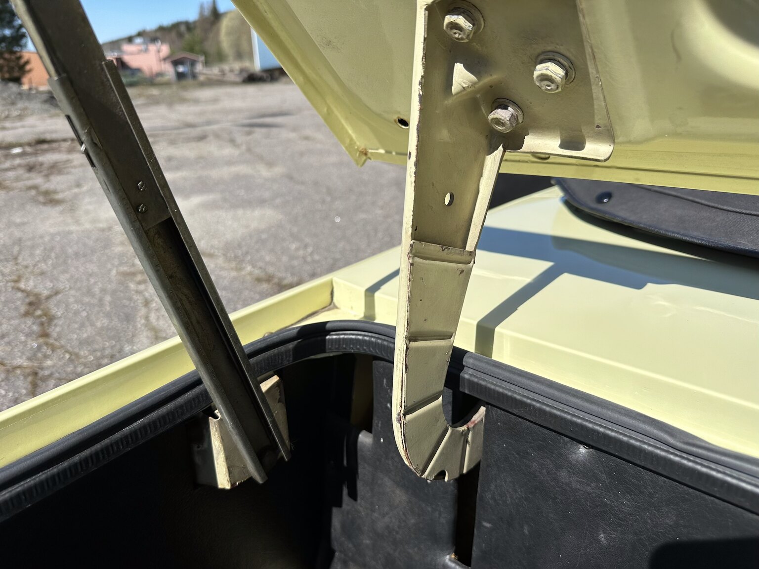 Interiörbild 1971 Triumph TR6