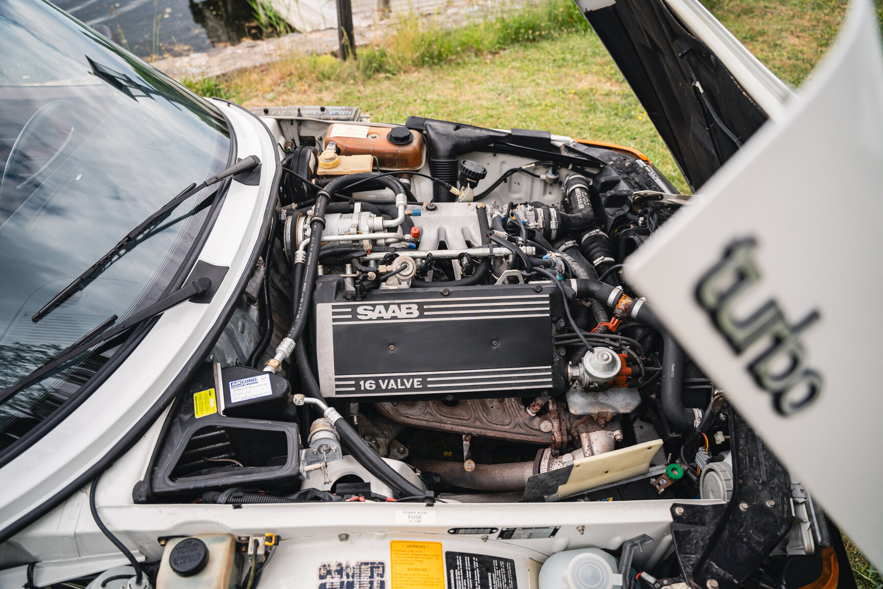 Image of 1987 Saab 900 Turbo Convertible mechanics