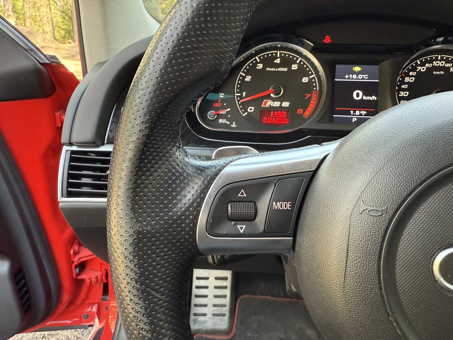 Interiörbild 2010 Audi RS6 Avant V10 Quattro