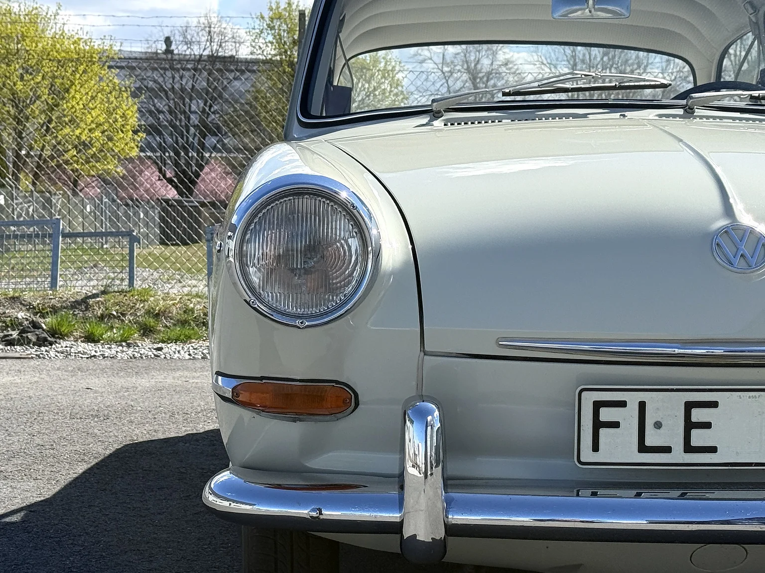 Aussenfoto 1965 Volkswagen 1500 Limousine 311 Notchback (12)