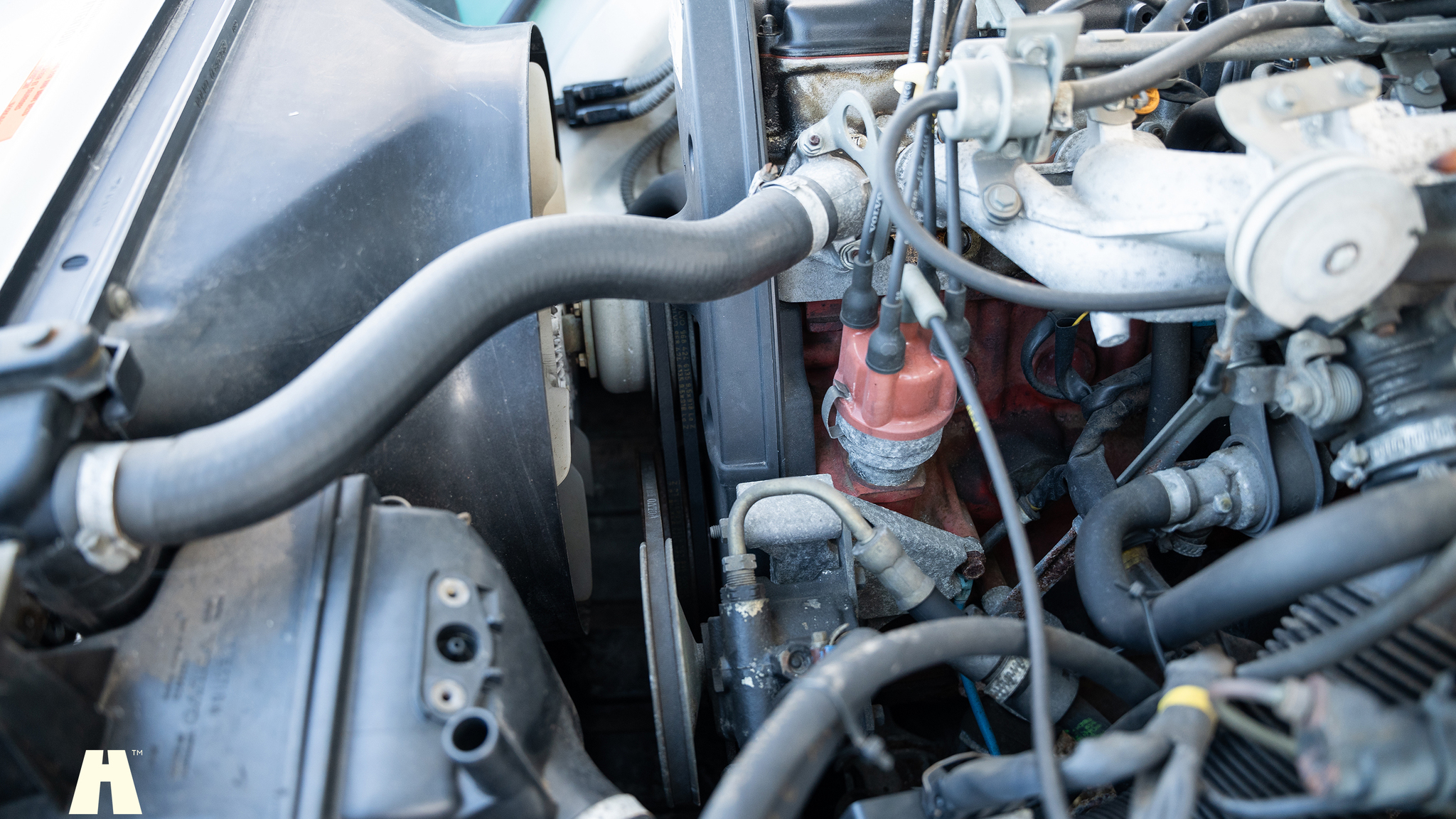 Image of 1988 Volvo 240 GL mechanics