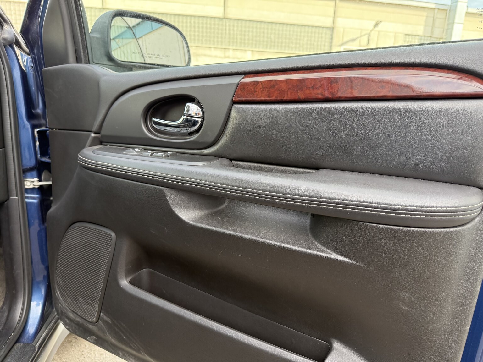 Interior image of 2006 SAAB 9-7X 5.3 V8 XWD