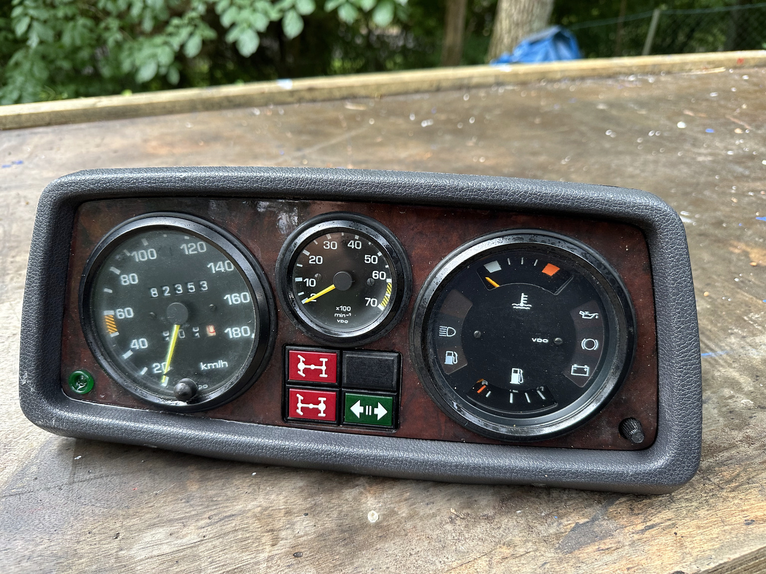 Innenraumfoto von 1986 Mercedes 280 GE (65)