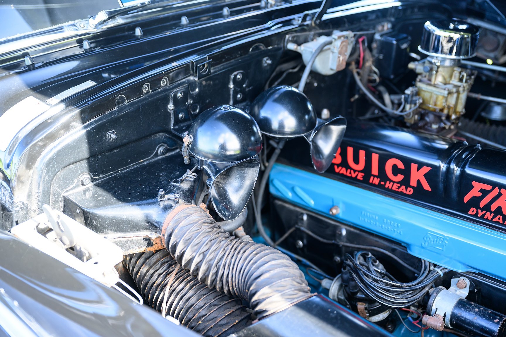 Image of 1949 Buick Eight Roadmaster mechanics