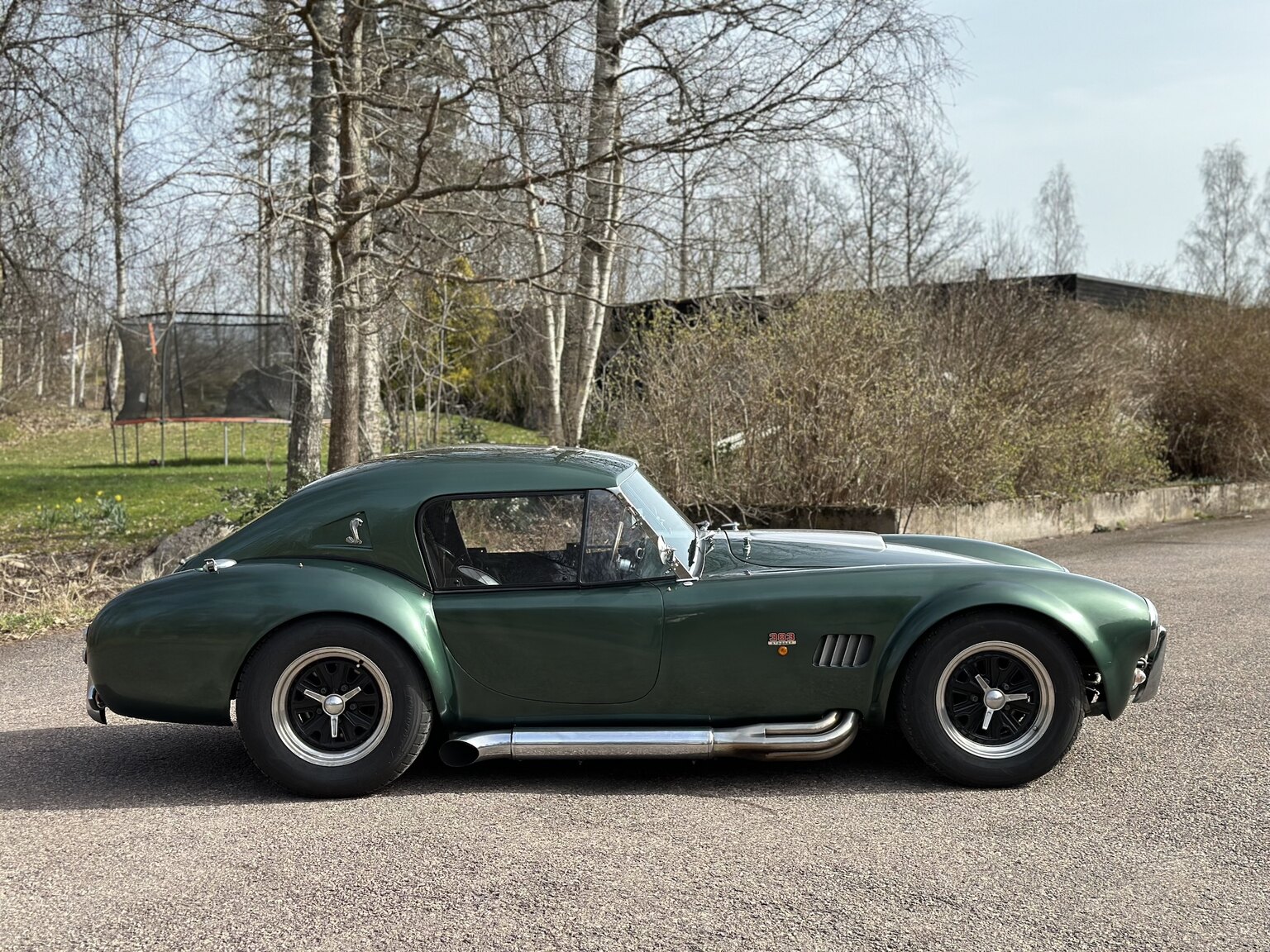 Exteriörbild på 2008 AC Cobra replica