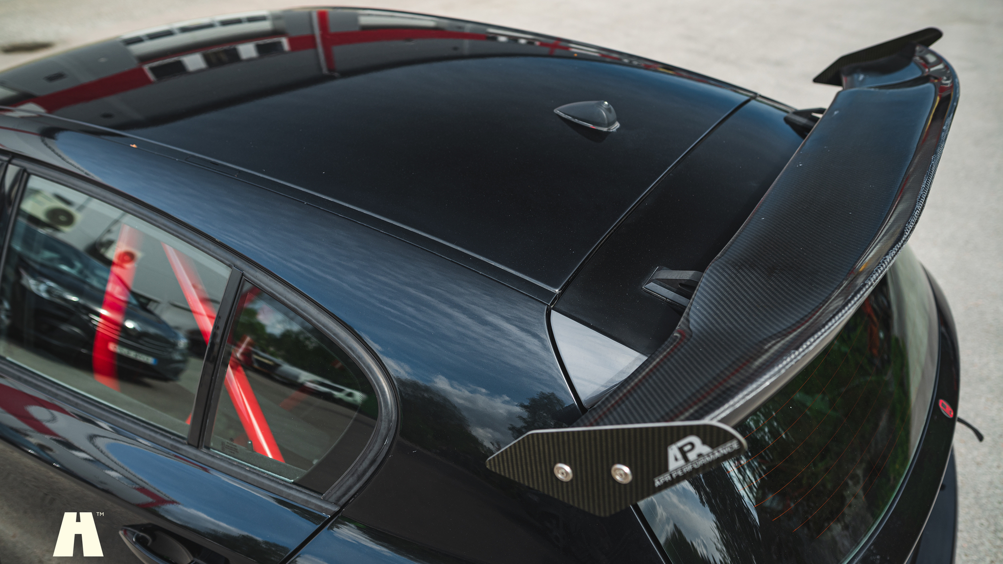 Exterior image of 2006 BMW 130 Trackday