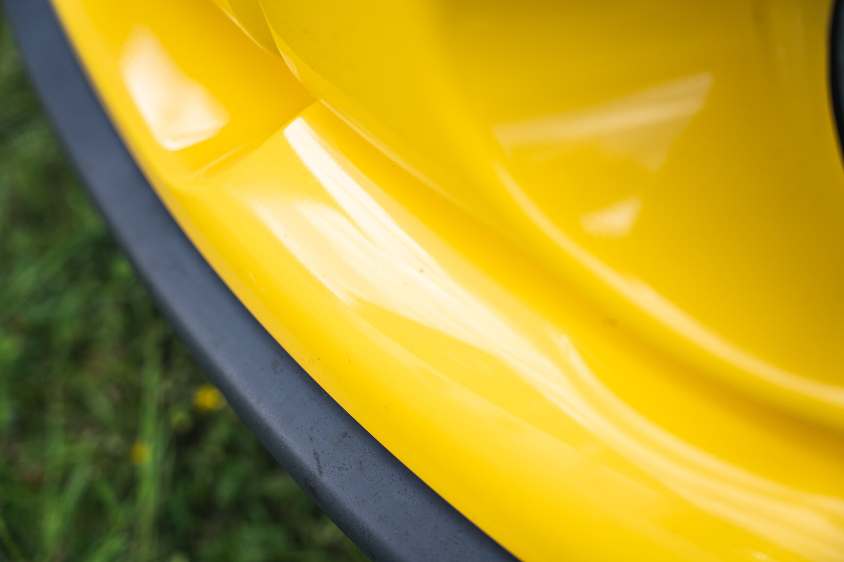 Exteriörbild på 2005 Dodge Ram 1500 Bumble Bee