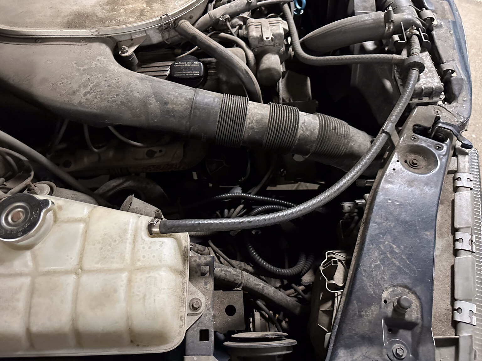 Image of 1985 Mercedes-Benz 500 SEL mechanics