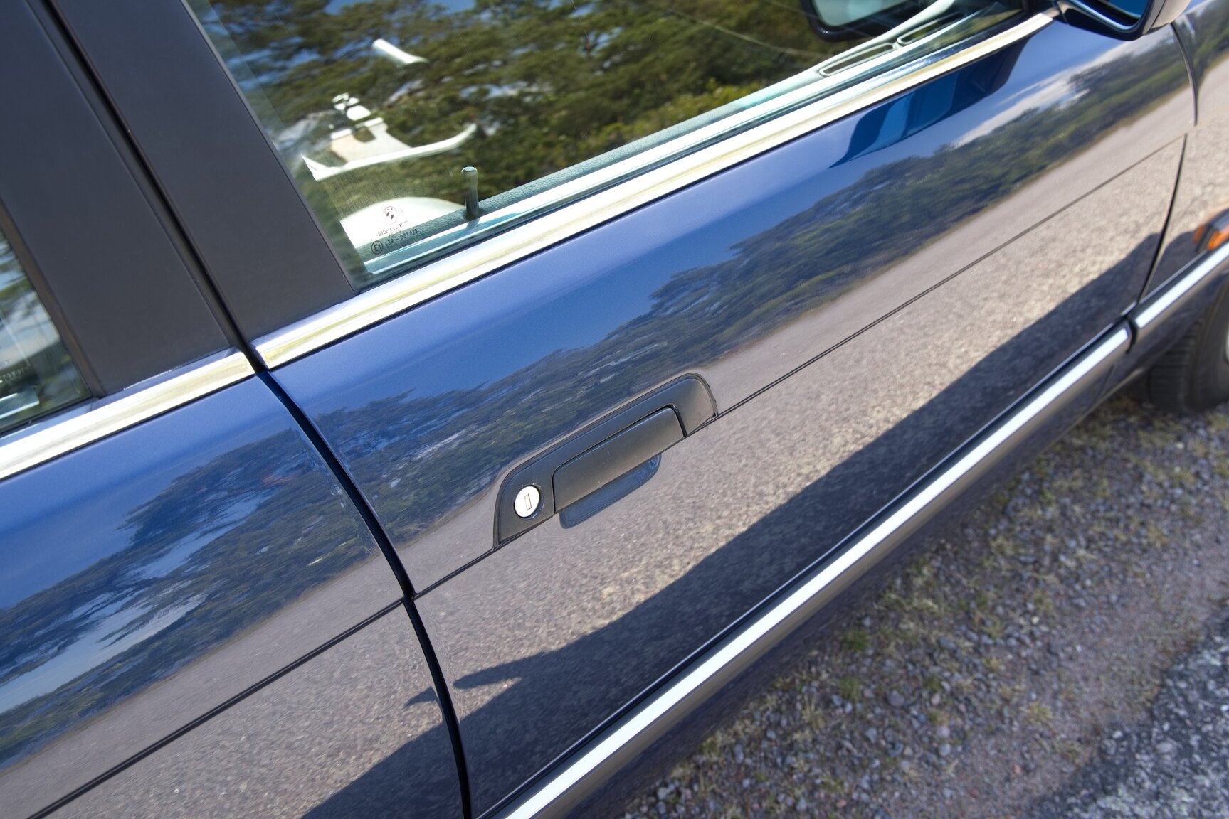Exteriörbild på 1990 BMW 750 IAL Highline