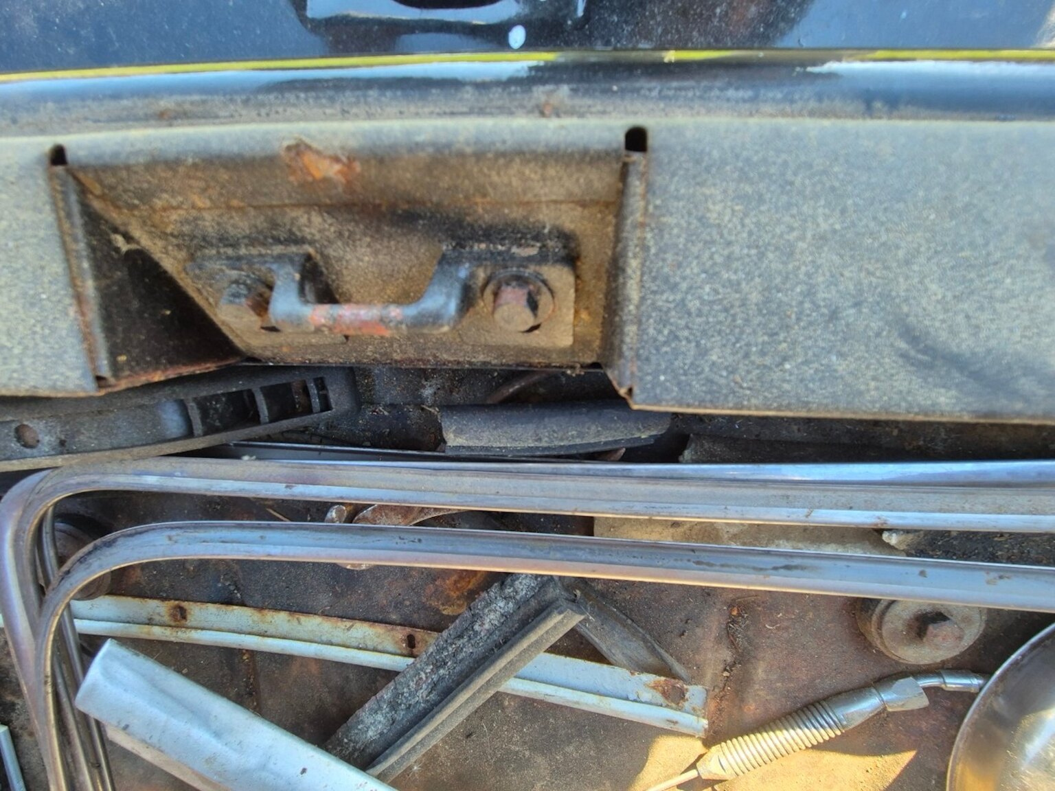 Interior image of 1954 Ford Vedette 3.9 V8