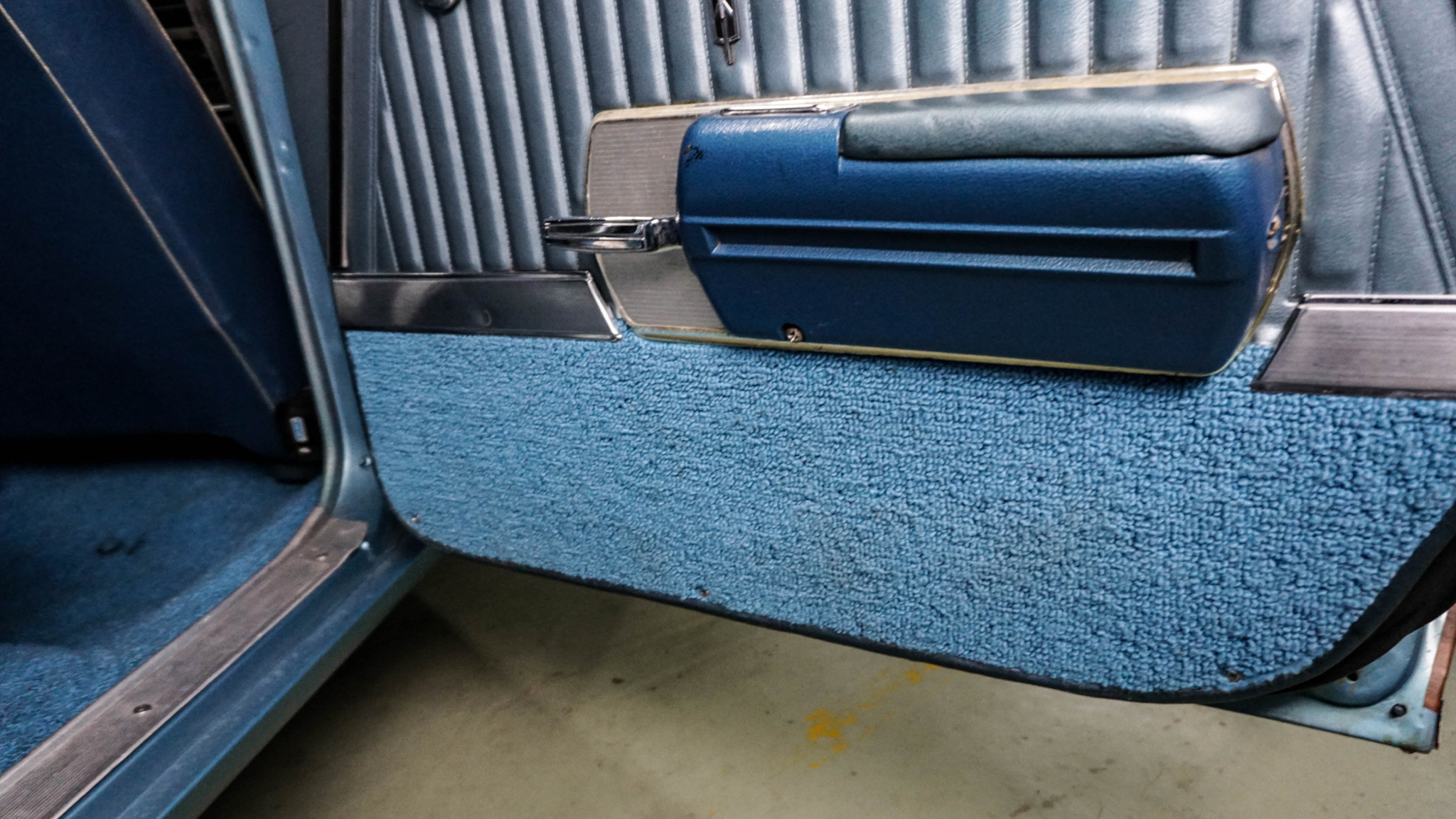 Innenraumfoto von 1968 Oldsmobile Vista Cruiser
