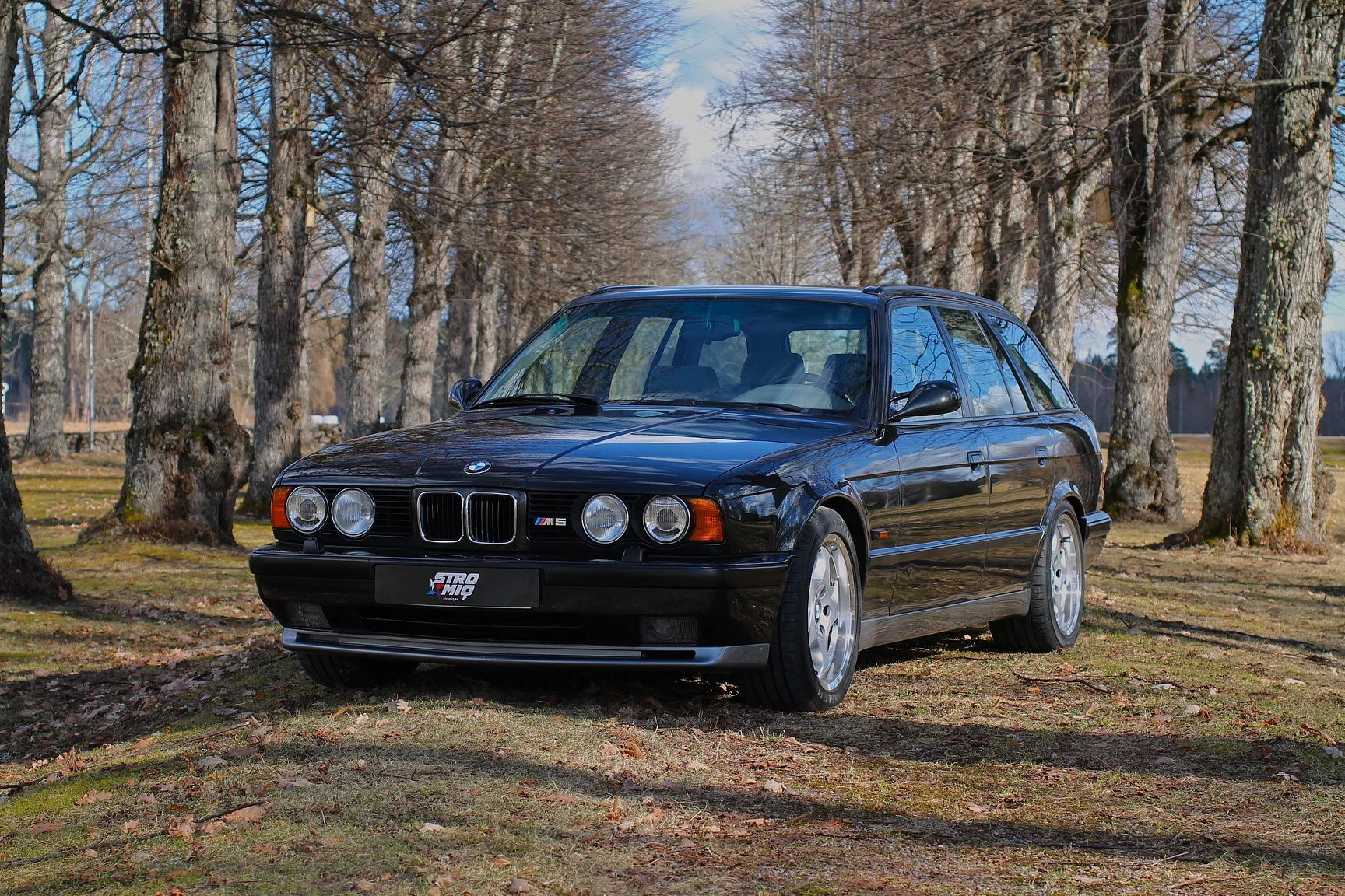 Aussenfoto 1993 BMW E34 M5 Touring  (137)