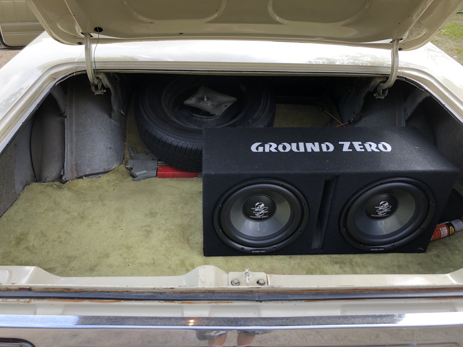 Interior image of 1972 Dodge Polara Custom