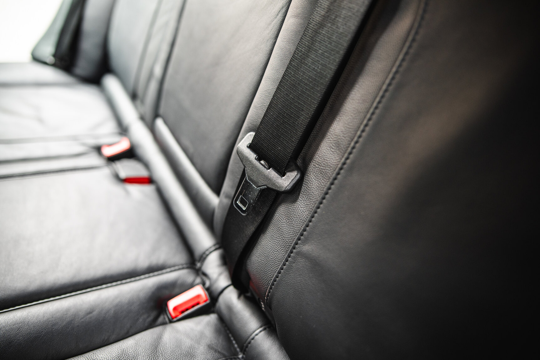 Interior image of 2005 BMW X5 4.8iS E53 LCI