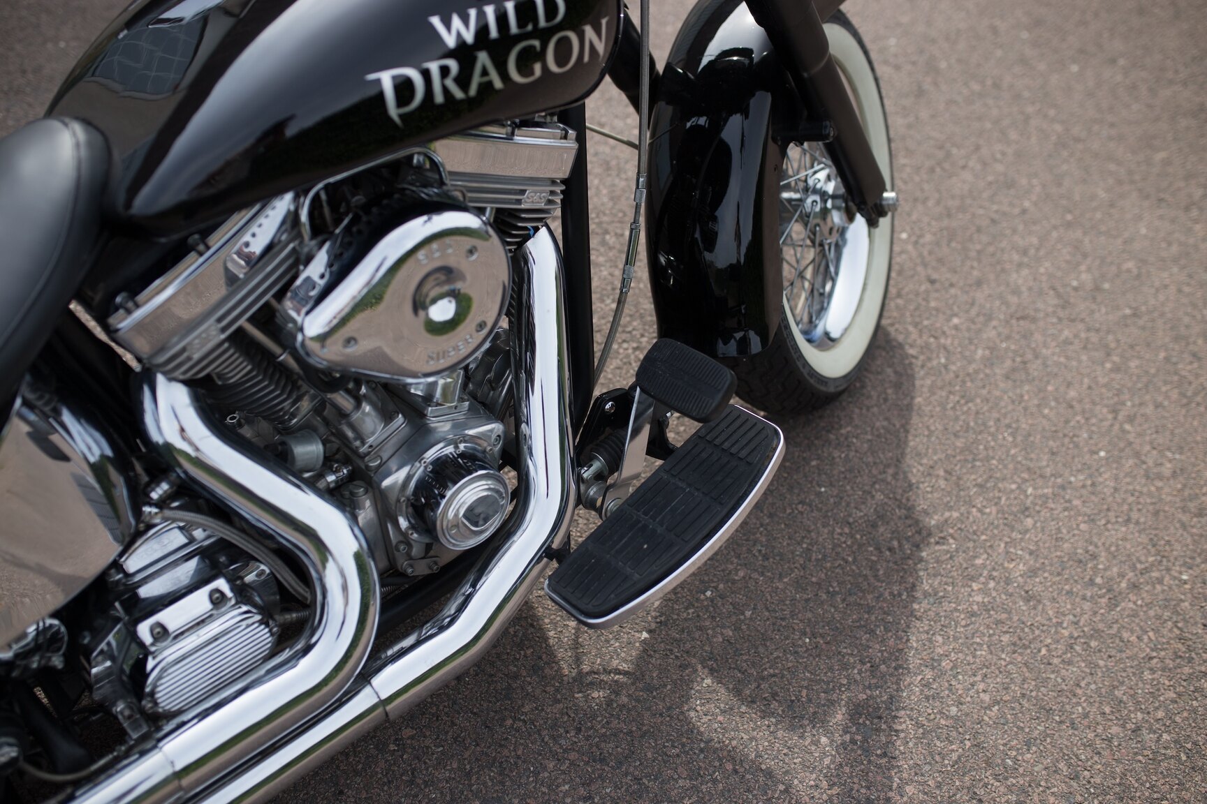 Exterior image of 2014 Harley Davidson Custom