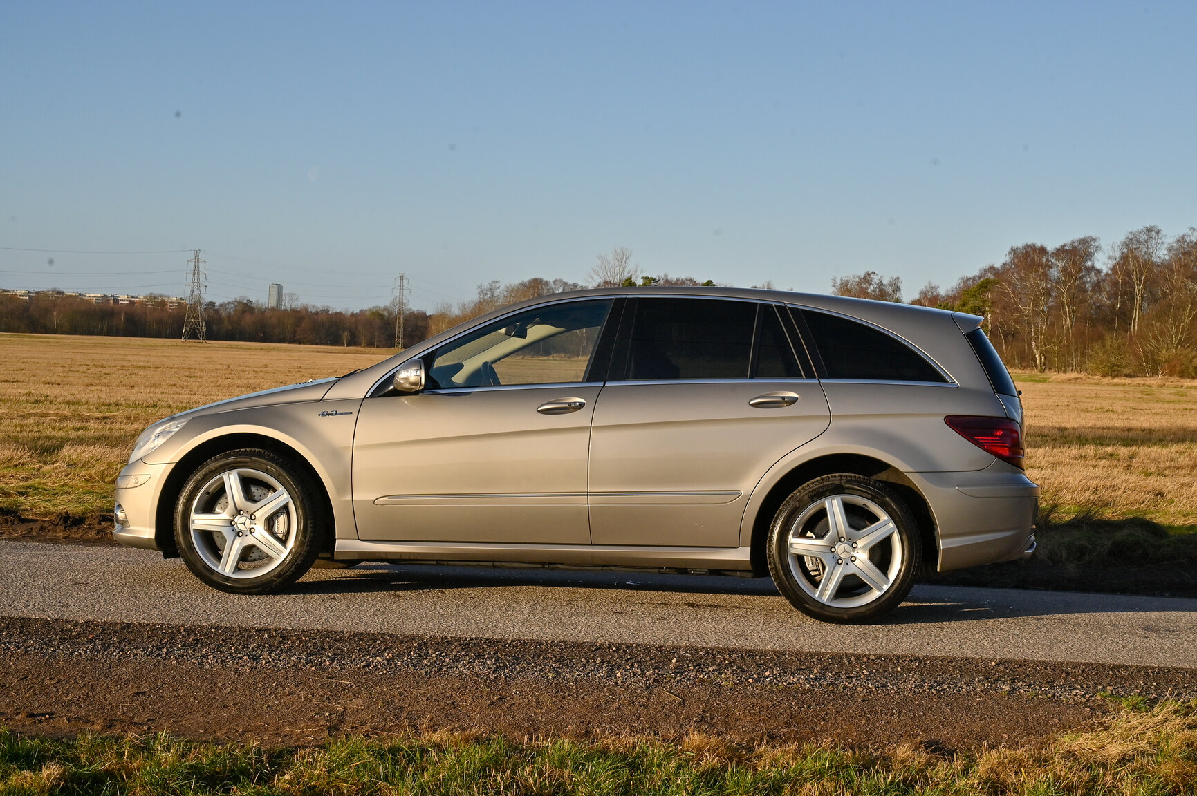 Exteriörbild på 2006 Mercedes-Benz R 63 AMG