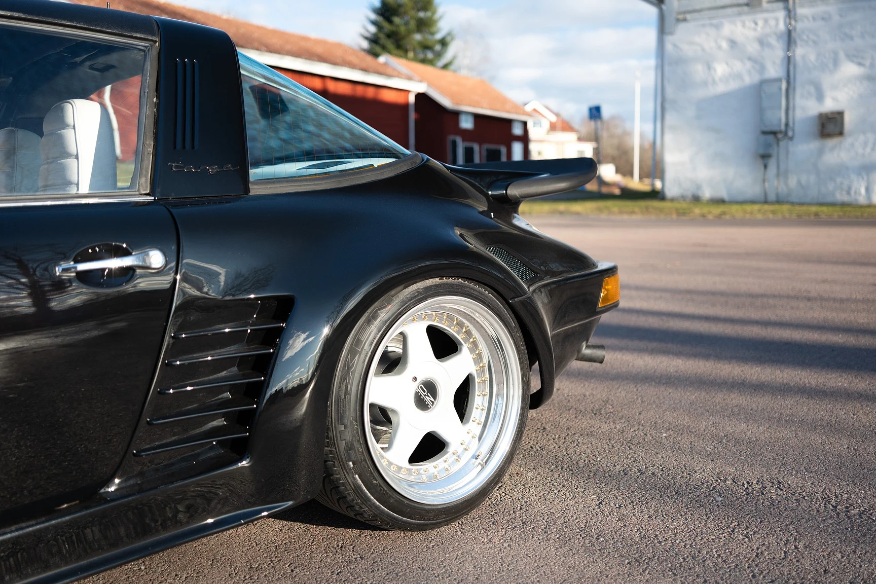 Aussenfoto 1976 Porsche 911 Targa Flachbau - Josef Zirkelbach DP (20)
