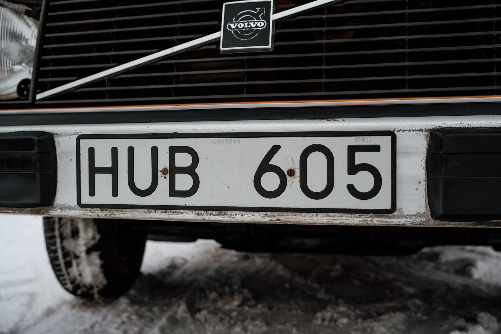 Exteriörbild på 1975 Volvo 242 2-dörrars coupé (15)