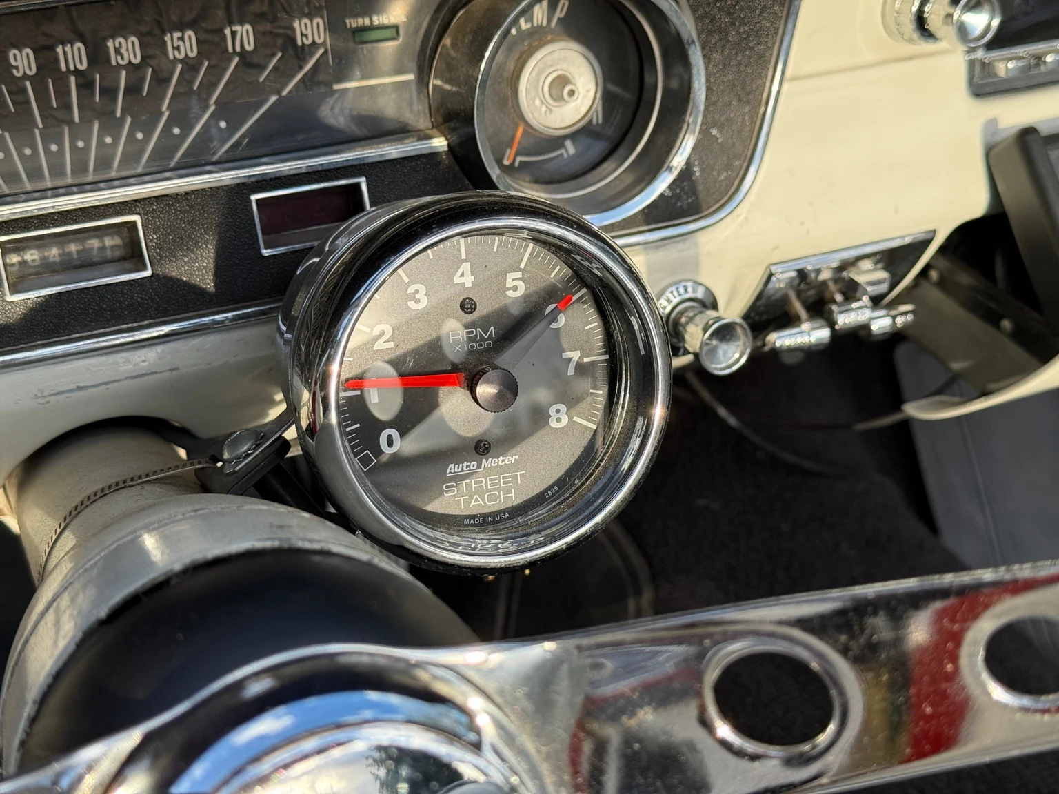 Innenraumfoto von 1965 Ford Mustang Cabriolet (17)
