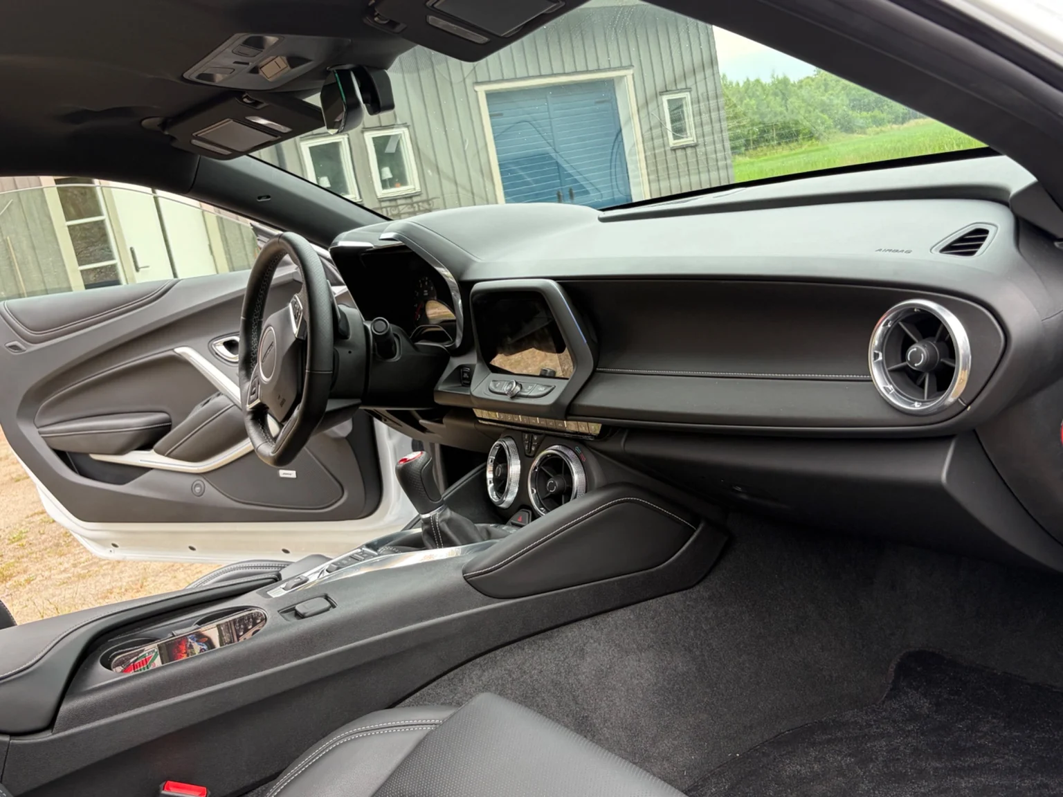 Interiörbild 2017 Chevrolet Camaro SS (6)