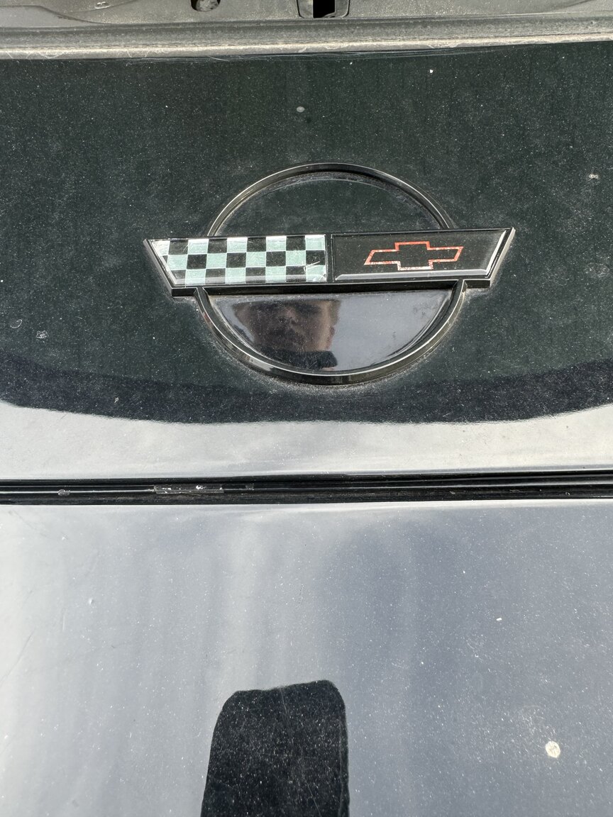 Exterior image of 1989 Chevrolet Corvette 