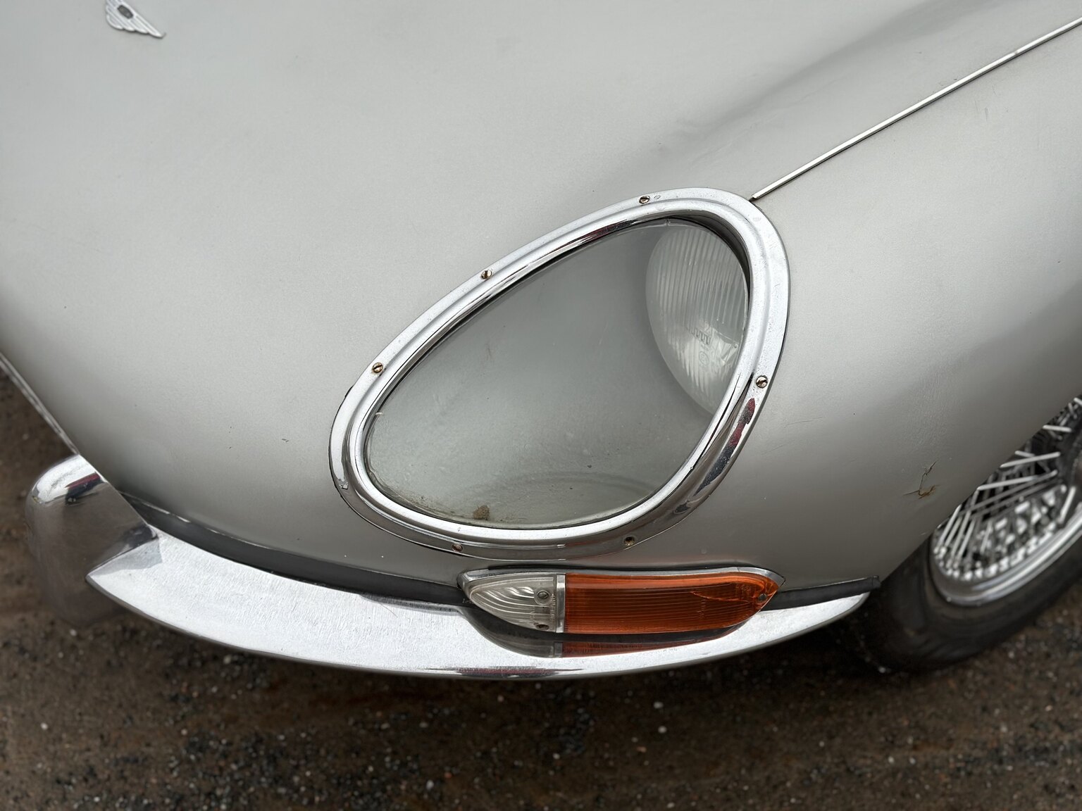Exteriörbild på 1962 Jaguar E-Type 3.8 Series I