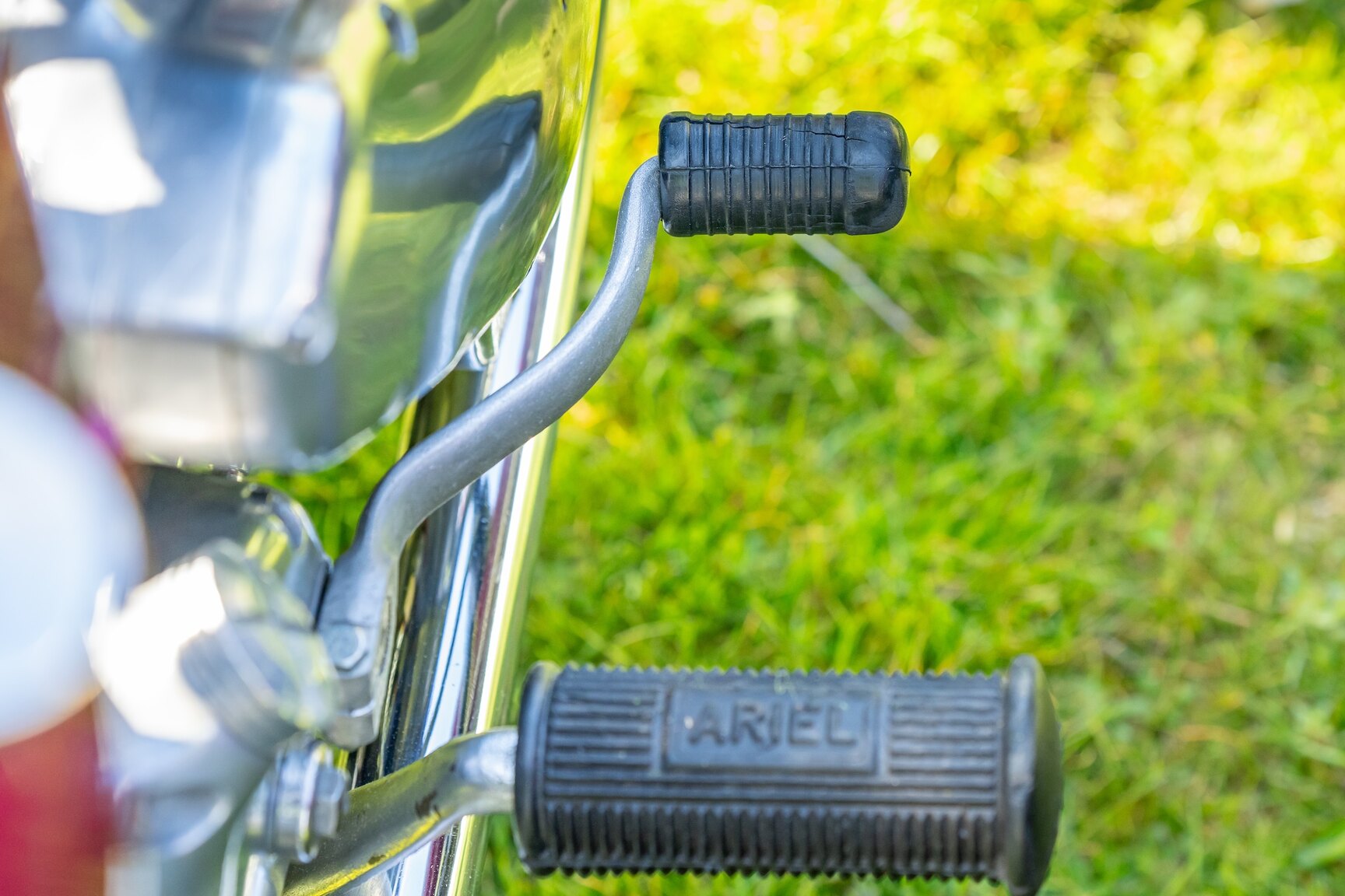 Exterior image of 1954 Ariel FH 650 Huntsmaster Twin